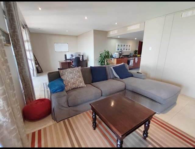 3 BEDROOM APARTMENT FOR SALE IN POINT WATERFRONT